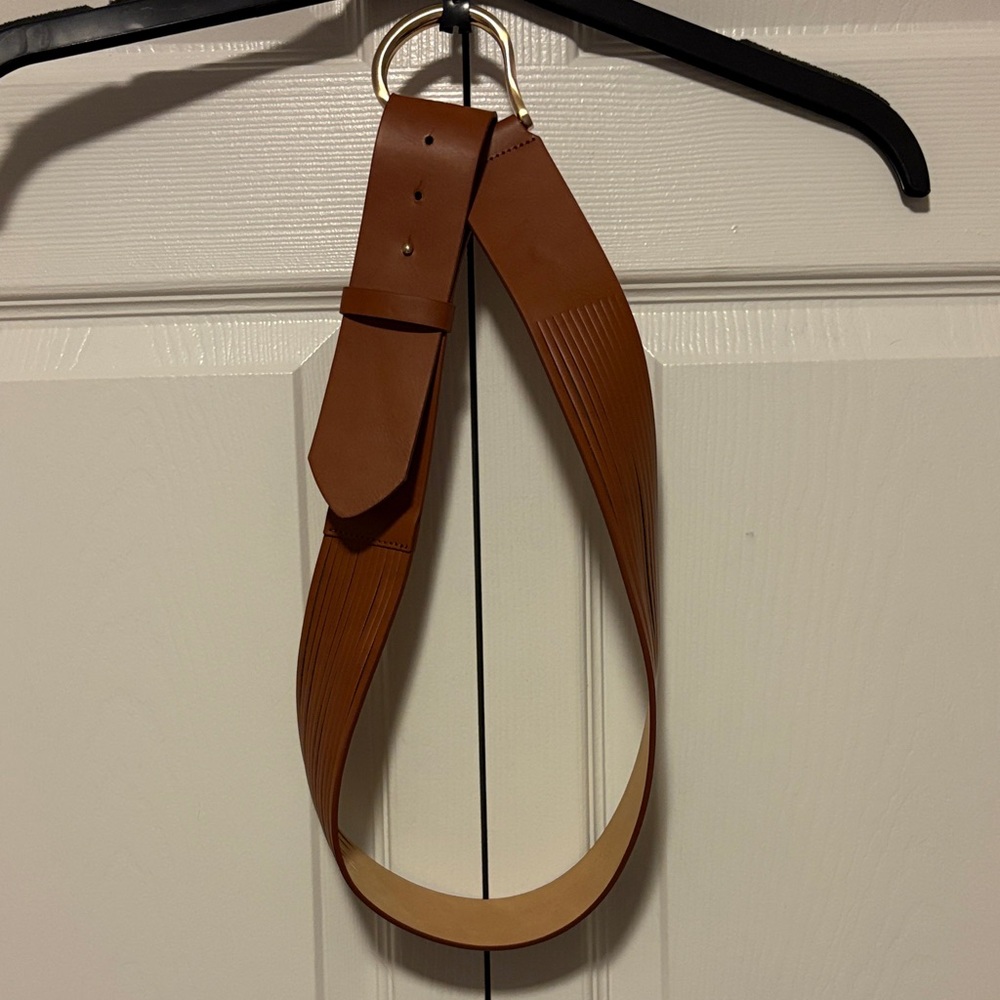 Brown Leather Wide Loop Belt with Gold Ring Hardware